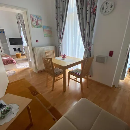 Gaestewohnung Apartman *